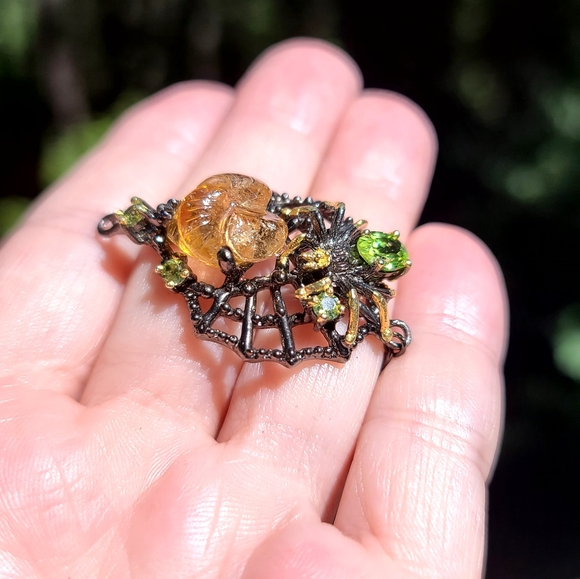 Hand carved Citrine & Peridot 8" Sterling & Rhodium bracelet - Picture 10 of 17